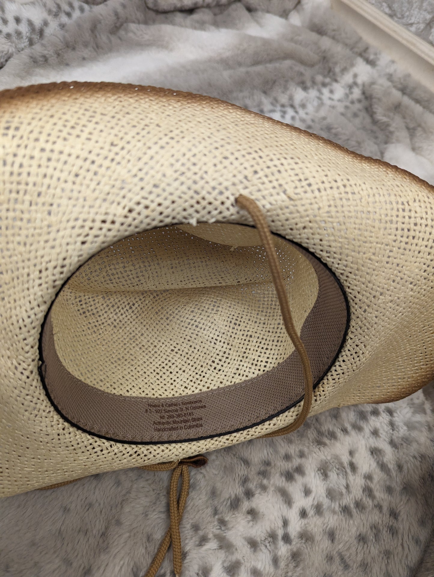 Authentic mountain straw hat