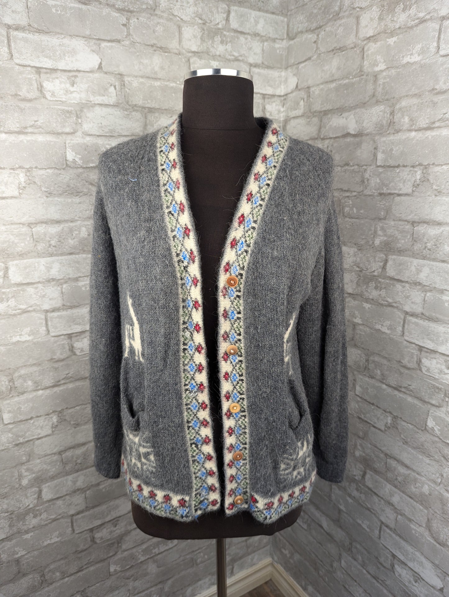 Vintage 90s Peruvian alpaca wool cardigan