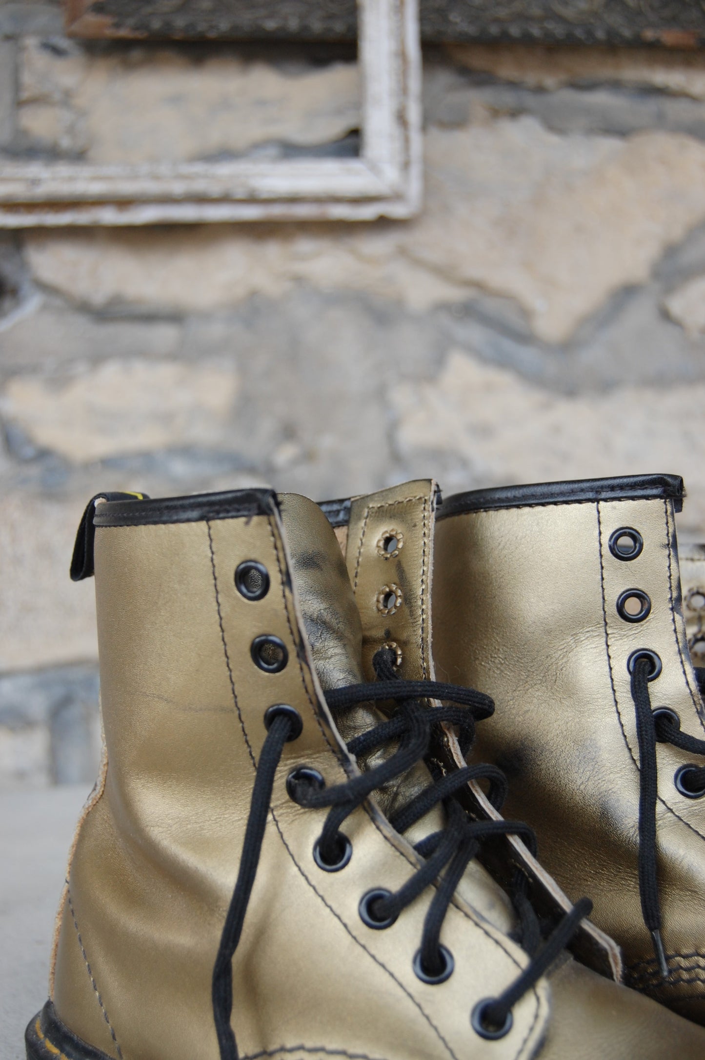 Dr. Martens 1460 vintage golden boots