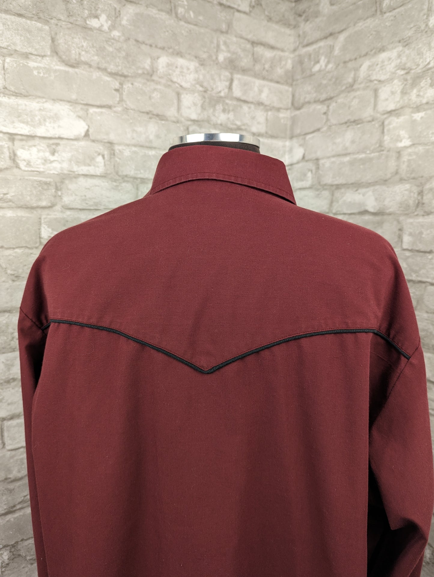 Vintage long sleeve burgundy western shirt