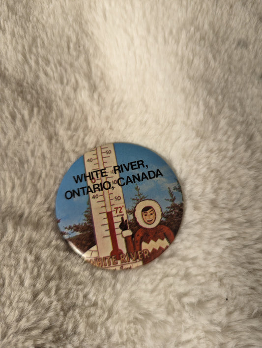 White River, Ontario, Canada Vintage button