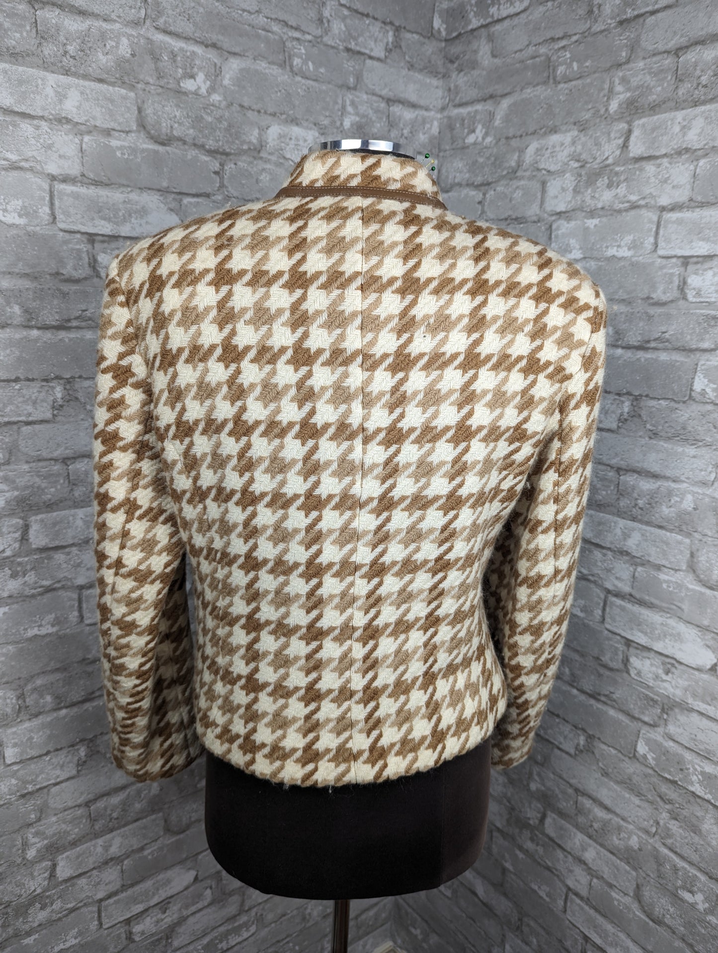 Vintage tweed wool blazer jacket