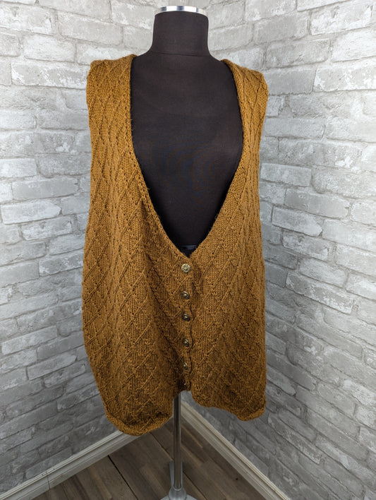 Vintage oversized brown knitted vest